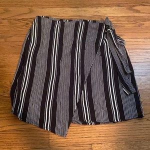 Forever 21 wrap mini skirt